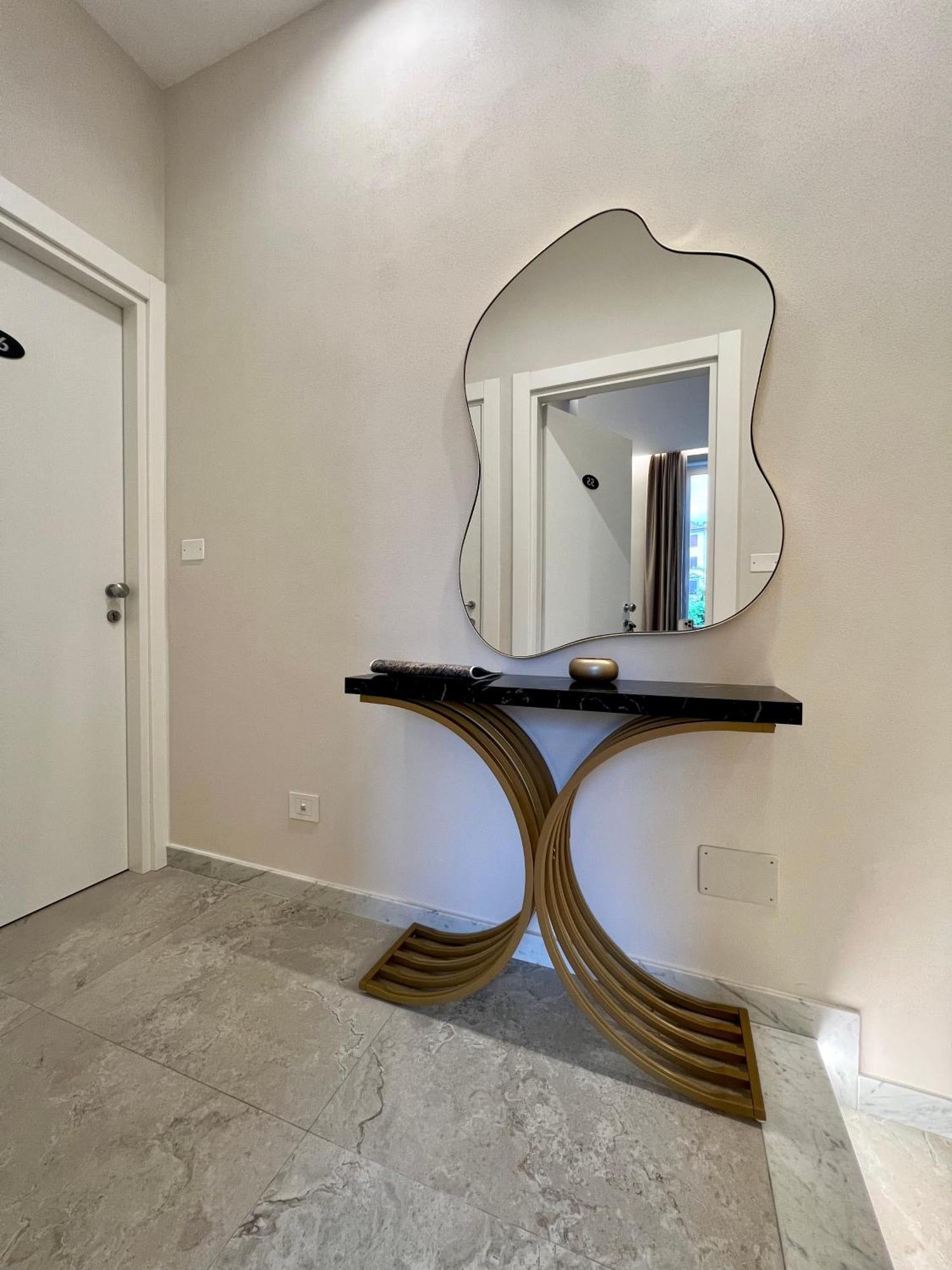 Elegant Rooms La Spezia Luaran gambar