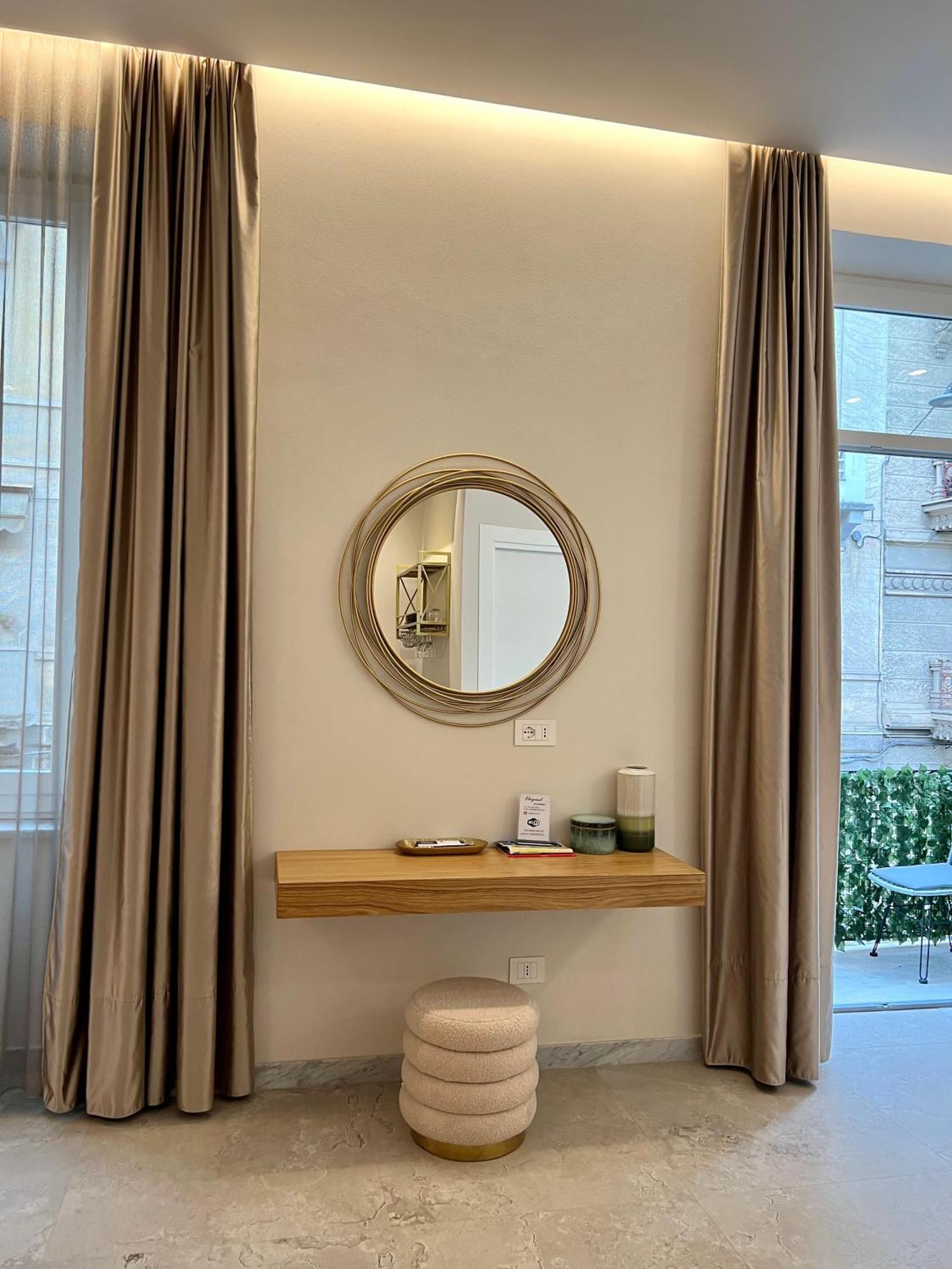 Elegant Rooms La Spezia Luaran gambar